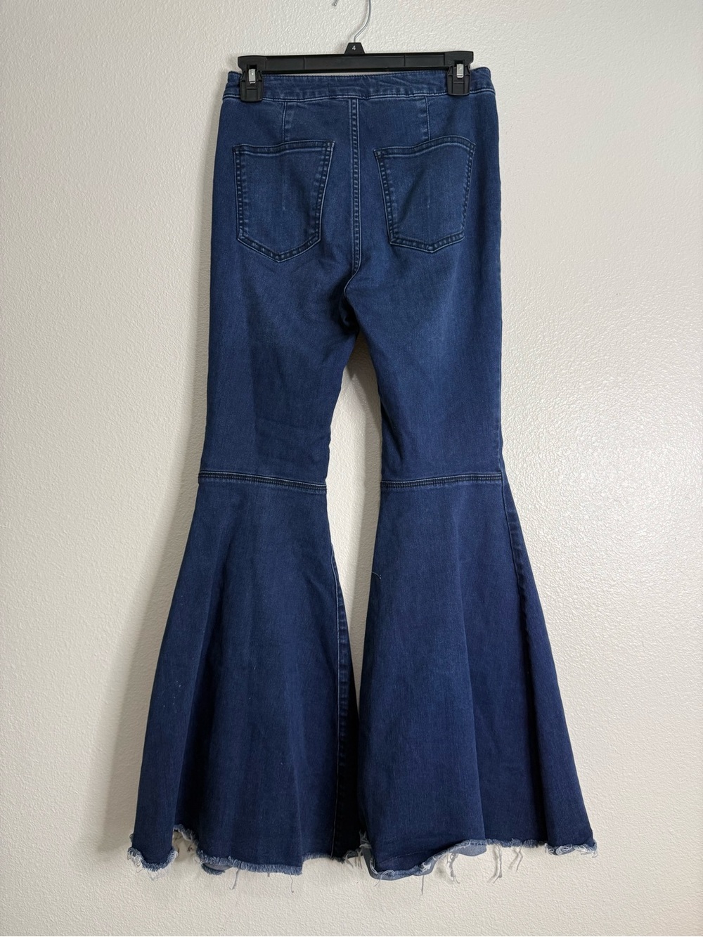 Free People Float On Flare Dark Blue Bell Bottom High Rise Denim Jeans Sz 26 - Picture 8 of 10